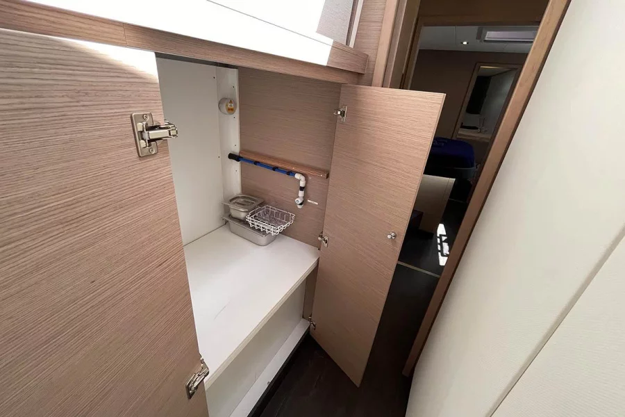 Fountaine Pajot - Tanna 47 - 5 + 1 cab. (Knotty Cat (Forever Young))  - 35