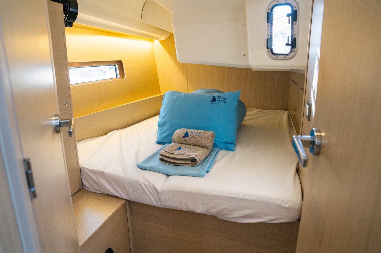Photo #6 - Oceanis 40.1 - 3 cab. (Champagne) in Gocek - 34703