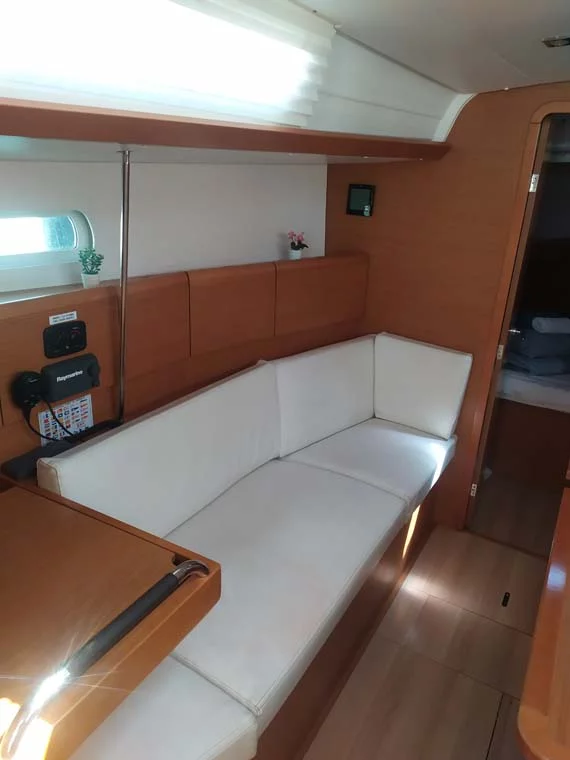 Sun Odyssey 389 (živjelli)  - 12
