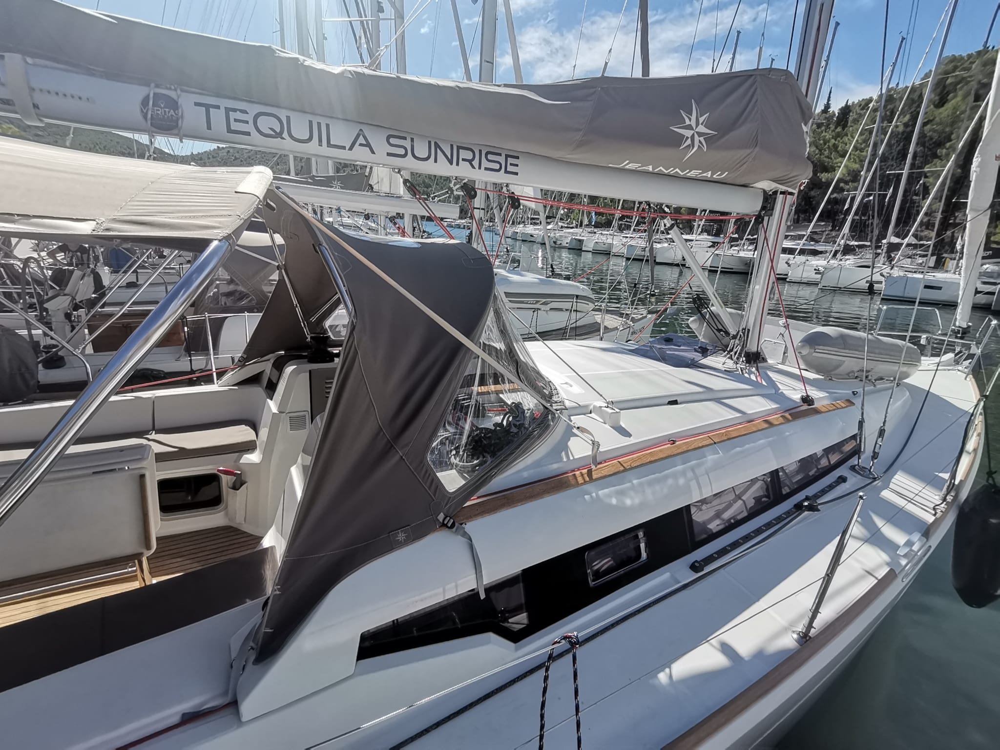 Photo #4 - Sun Odyssey 389 (Tequila Sunrise) in Skradin  - 34717
