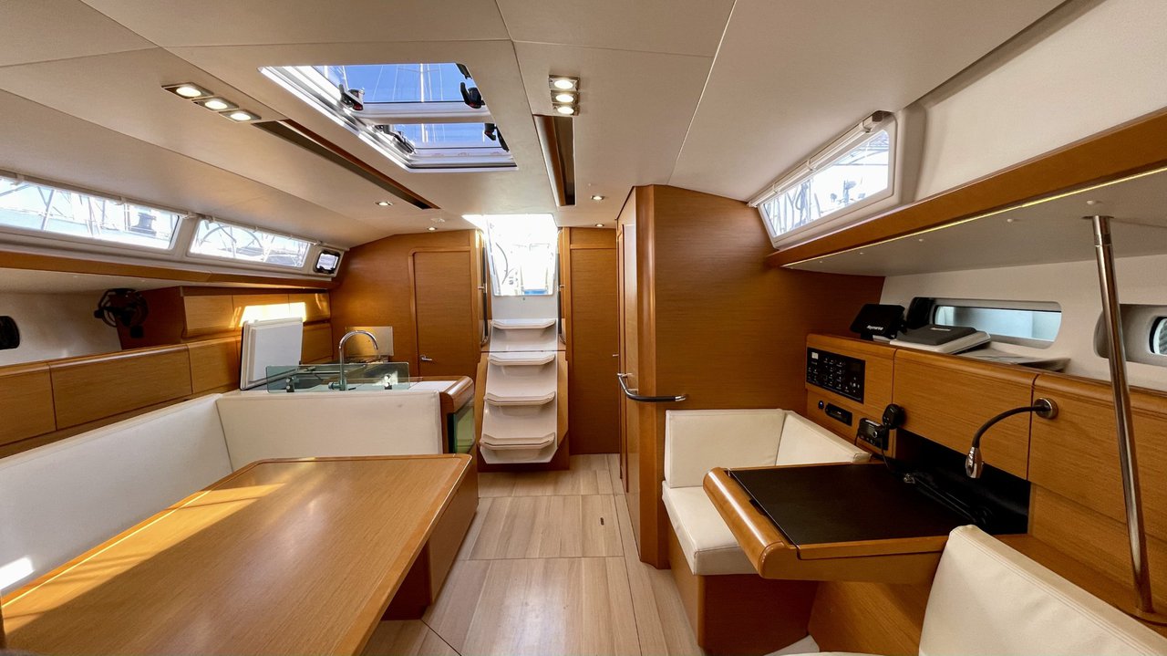Photo #8 - Sun Odyssey 449 (Amelie) in Corfù - 34750