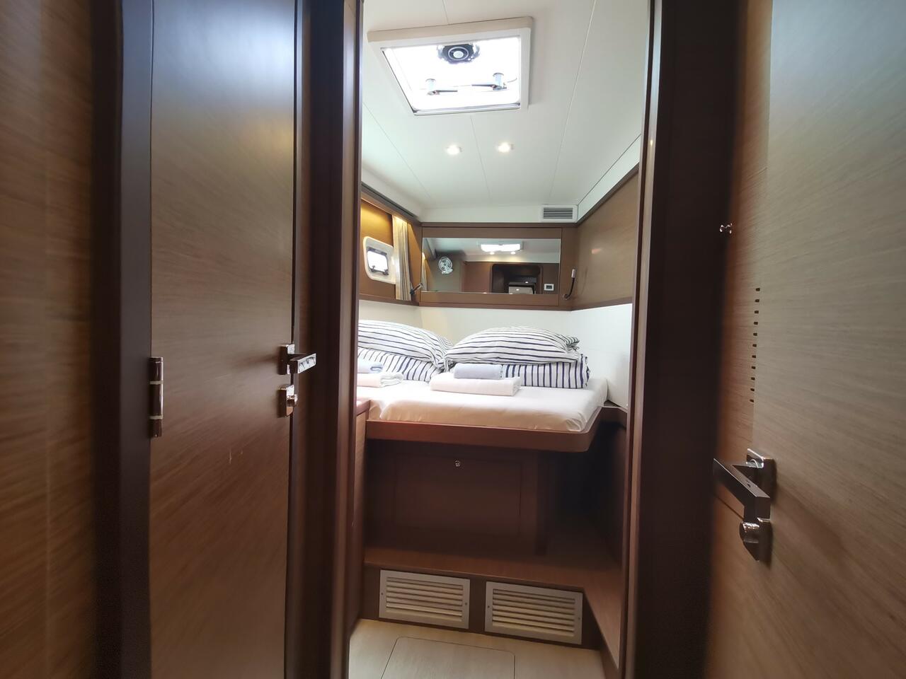 Photo #20 - Lagoon 450 F - 4 + 2 cab. (Double elli) in Trogir - 34754