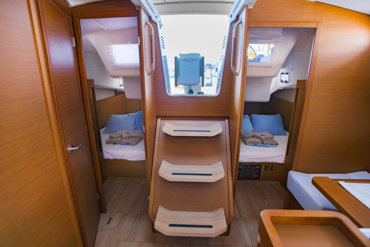 Photo #4 - Sun Odyssey 410 - 3 cab. (Feel The Magic) in Gocek - 34759