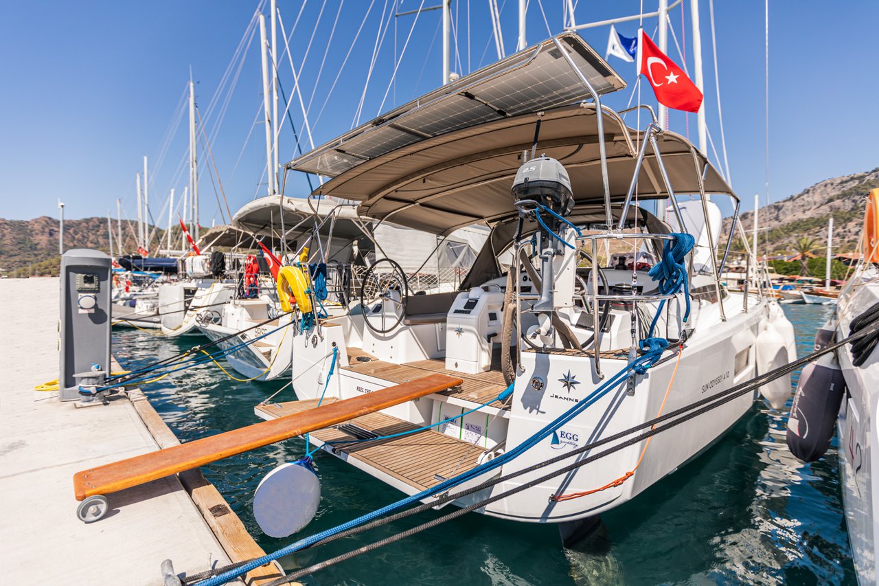 Photo #9 - Sun Odyssey 410 - 3 cab. (Feel The Magic) in Gocek - 34759