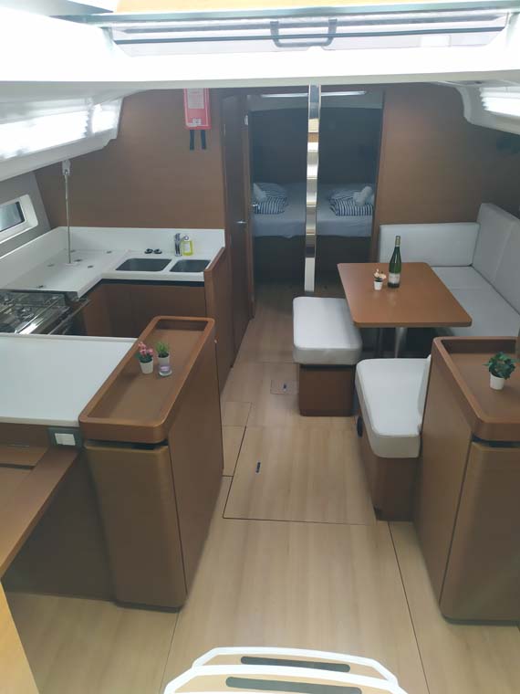 Photo #8 - Sun Odyssey 440 (Uccelli) in Trogir - 34760
