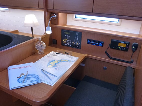 Photo #9 - Bavaria Cruiser 41 - 3 cab. (Xenia) en Procida - 34770