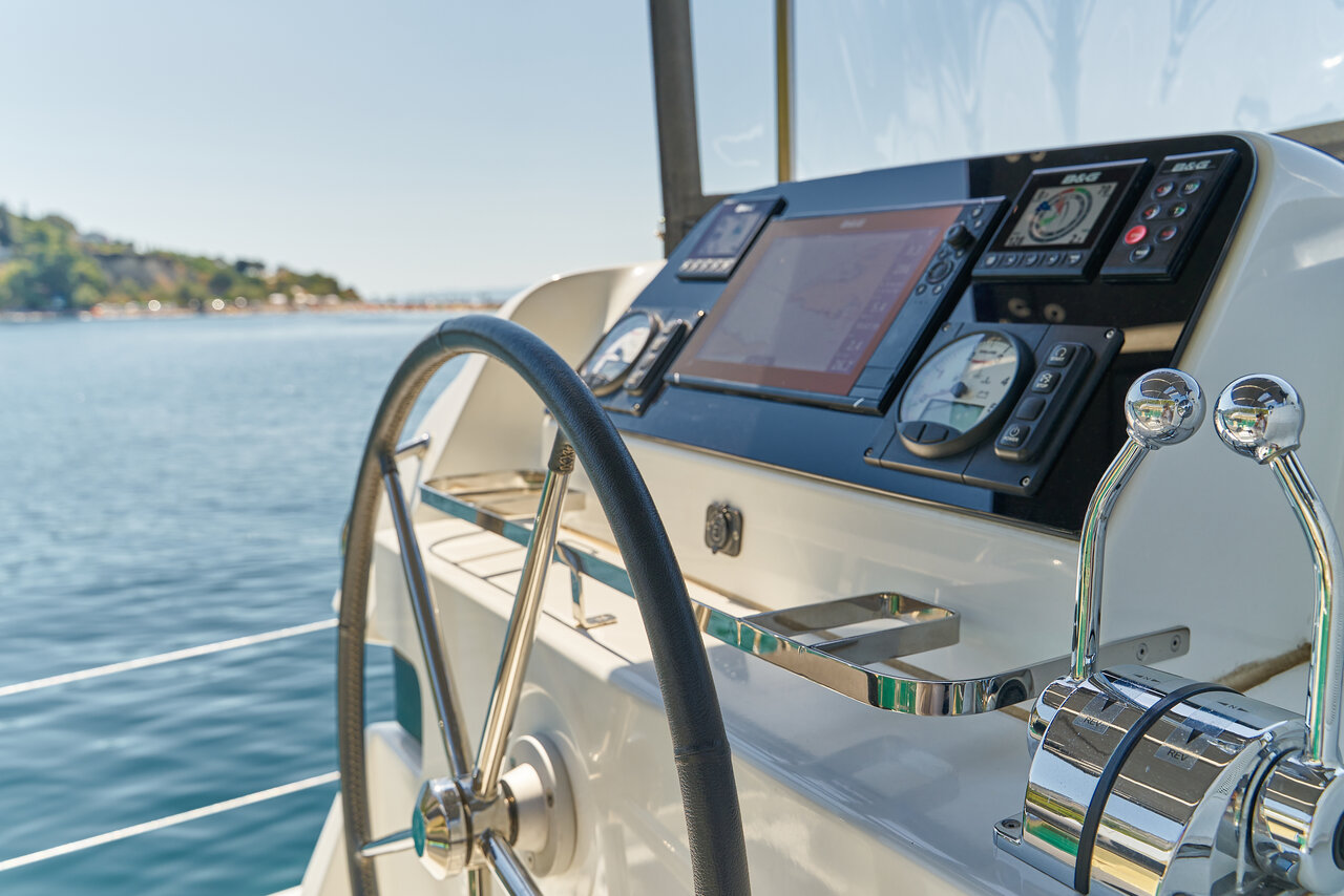 Photo #16 - Lagoon 42 - 3 + 1 cab. (Aura) in Split - 34777