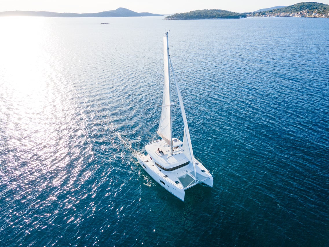 Photo #4 - Lagoon 42 - 3 + 2 cab. (Serenity) in Sibenik - 34792