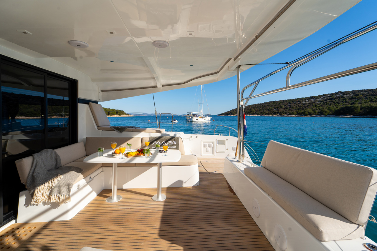 Photo #12 - Lagoon 42 - 3 + 2 cab. (Serenity) in Sibenik - 34792