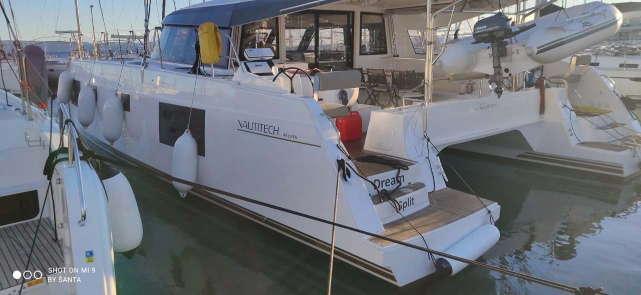 Photo #4 - Nautitech 46 Open - 3 + 2 cab. (Dream (cat)) in Split - 34804
