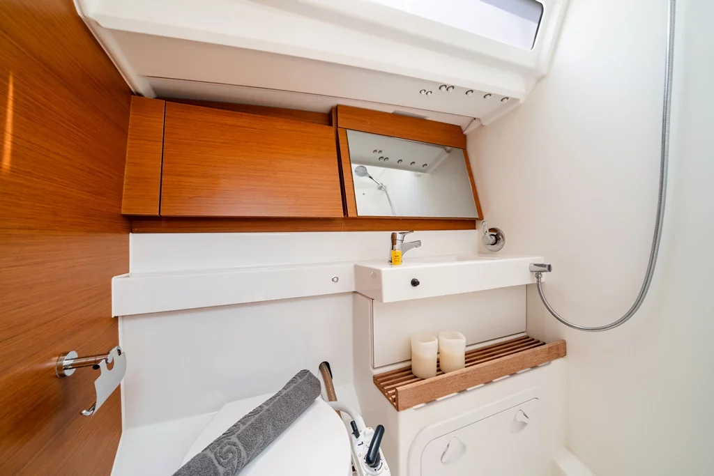 Sun Odyssey 440 (Amorgos)  - 7