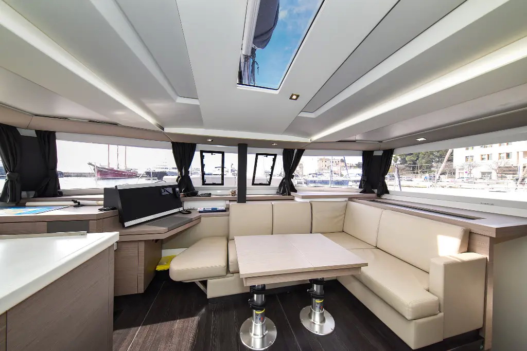 Photo #14 - Fountaine Pajot Astrea 42 - 4 + 2 cab. (PRESTIGE) in Zadar - 34927