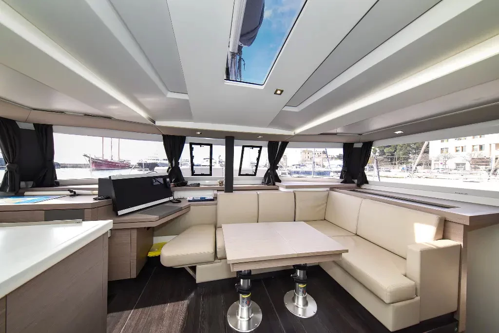 Fountaine Pajot Astrea 42 - 4 + 2 cab. (PRESTIGE)  - 13