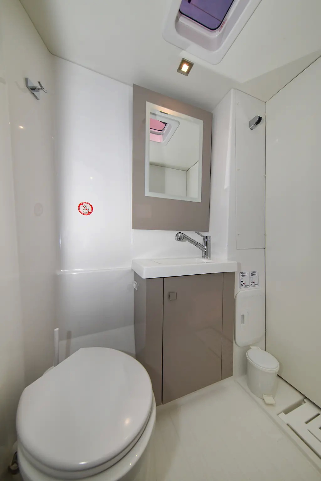 Photo #21 - Fountaine Pajot Astrea 42 - 4 + 2 cab. (PRESTIGE) in Zadar - 34927