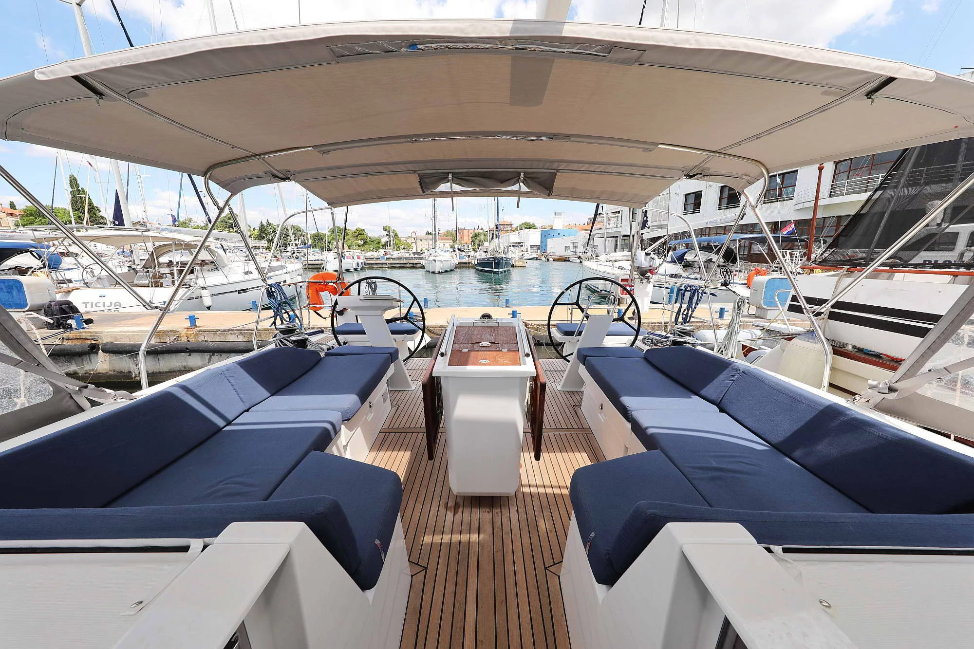 Oceanis 51.1 - 5 + 1 cab. (ECONOMY)  - 8