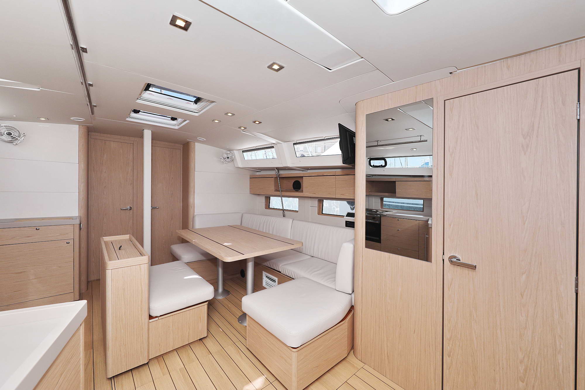 Photo #11 - Oceanis 46.1 (ECONOMY) in Zara - 34932