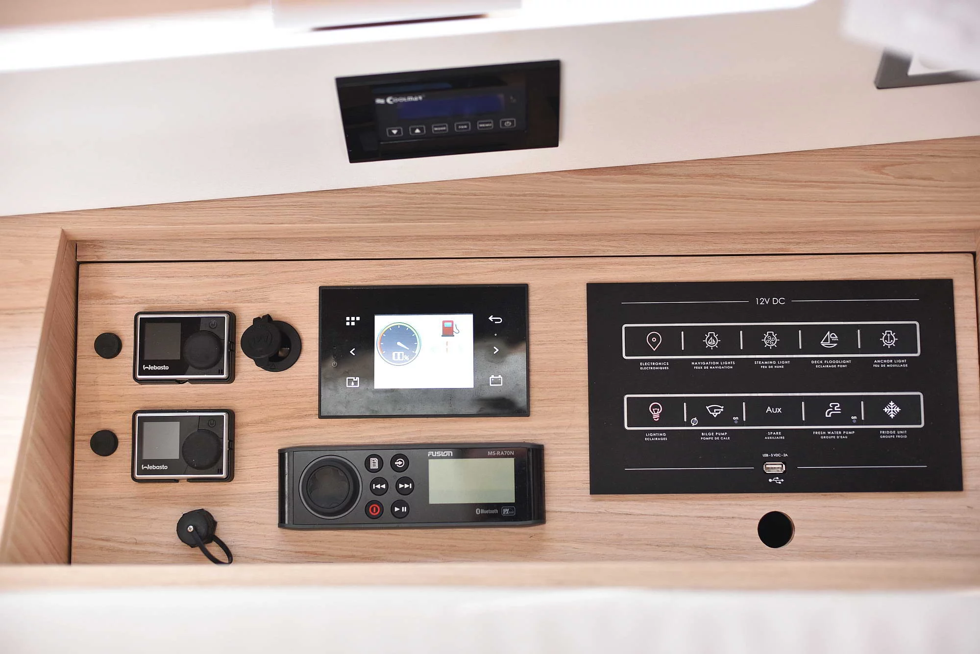 Oceanis 46.1 (ECONOMY)  - 14