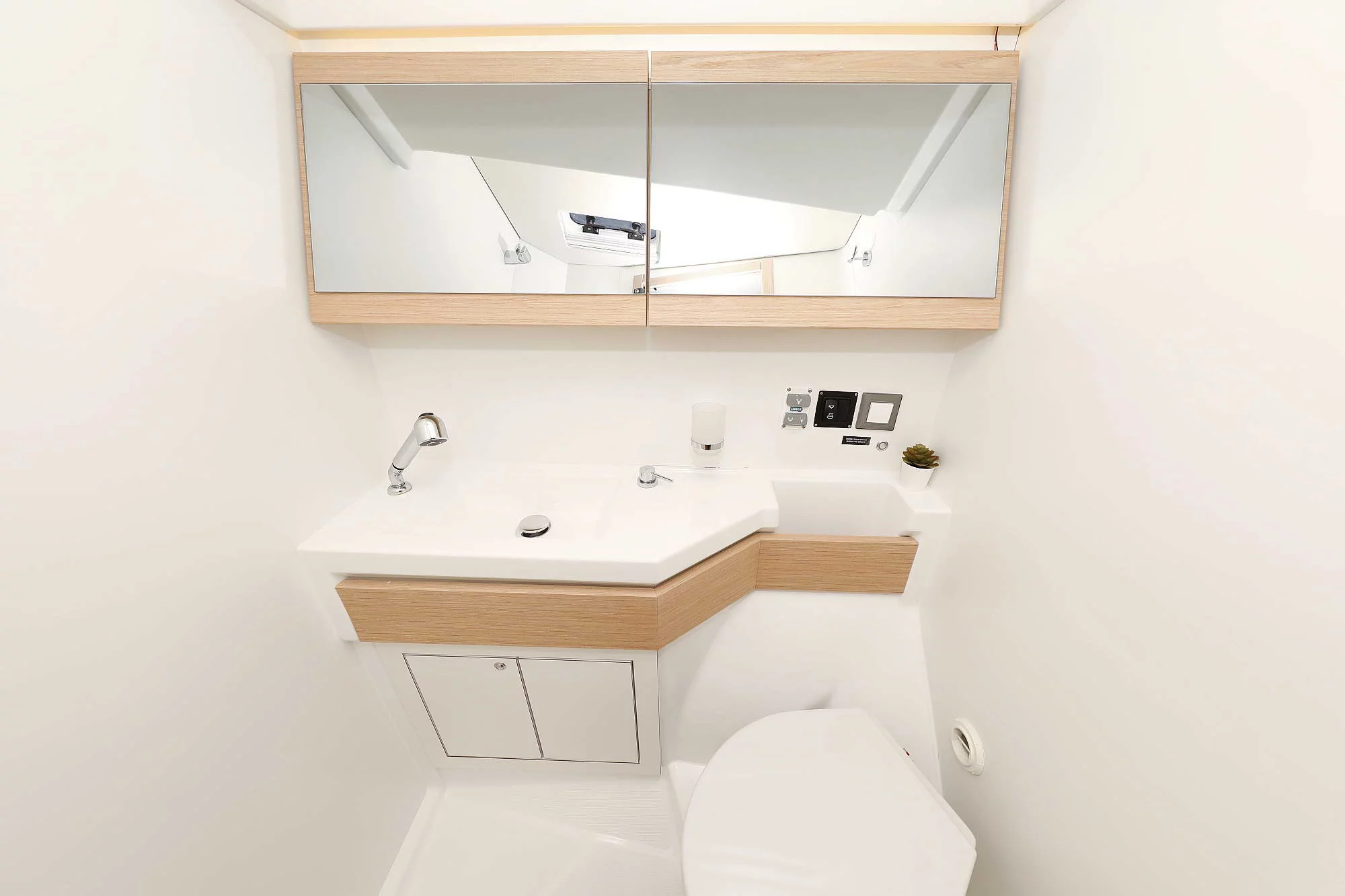 Oceanis 46.1 (ECONOMY)  - 22