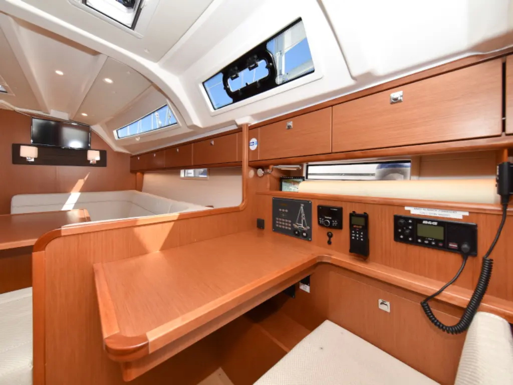 Photo #13 - Bavaria Cruiser 41 - 3 cab. (CLASS) in Zadar - 34937
