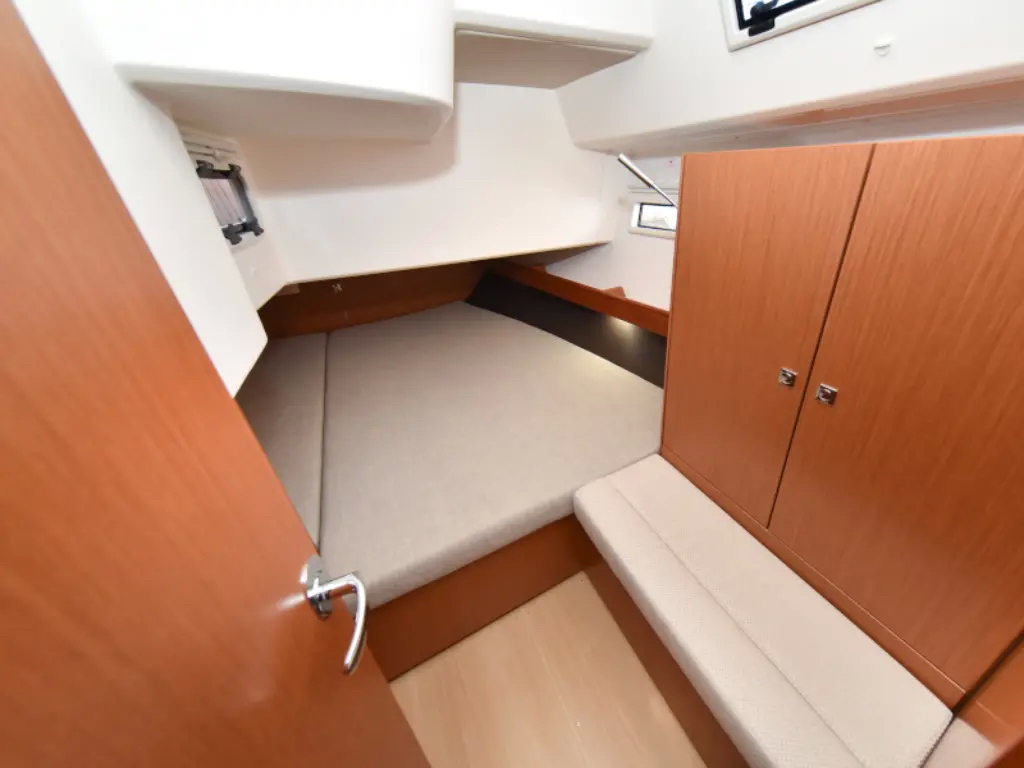 Photo #21 - Bavaria Cruiser 41 - 3 cab. (CLASS) in Zadar - 34937