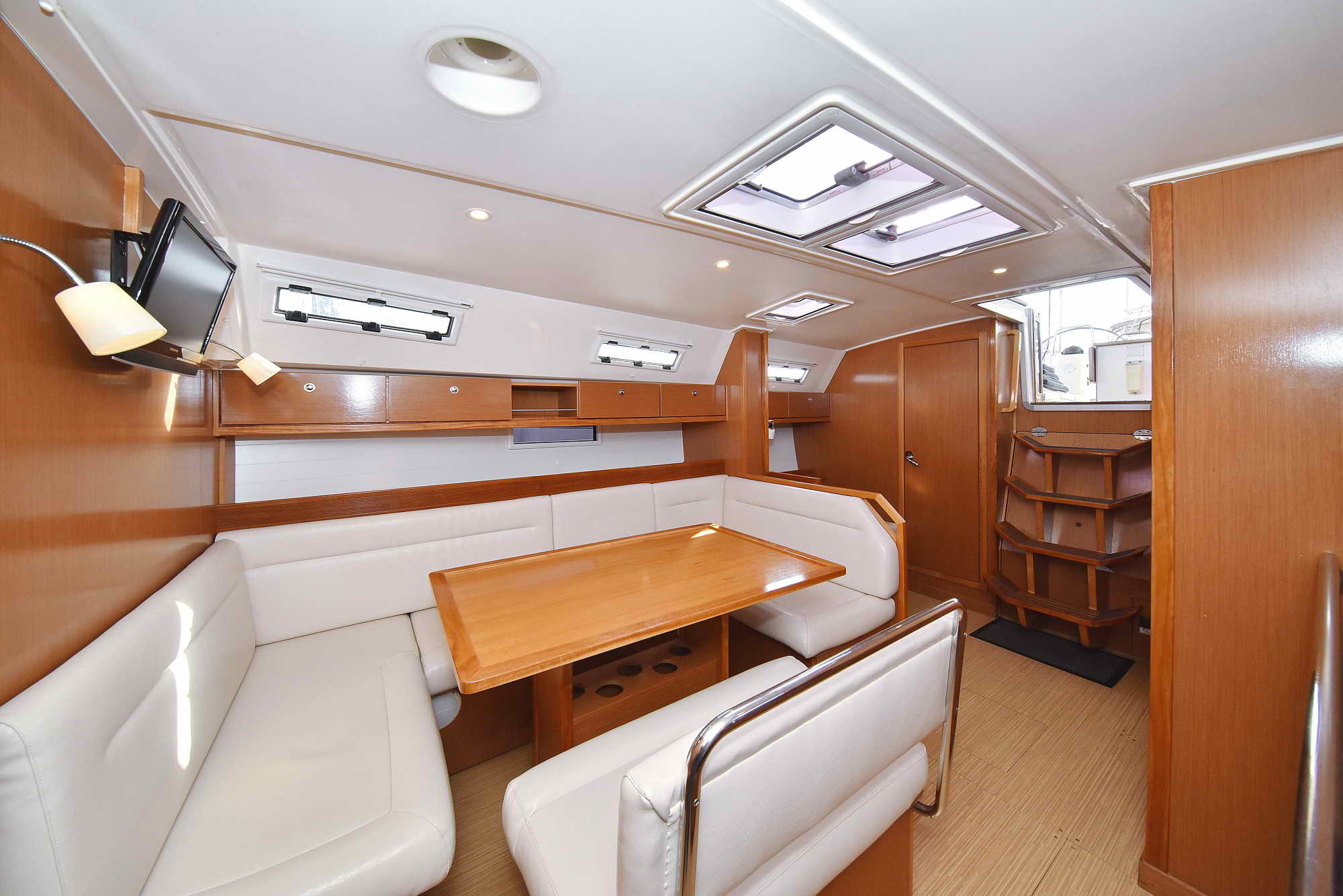 Photo #13 - Bavaria Cruiser 40 (ECONOMY) en Zadar - 34938
