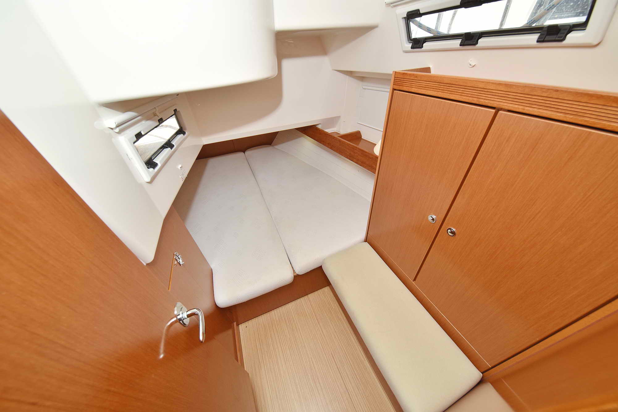 Photo #18 - Bavaria Cruiser 40 (ECONOMY) en Zadar - 34938