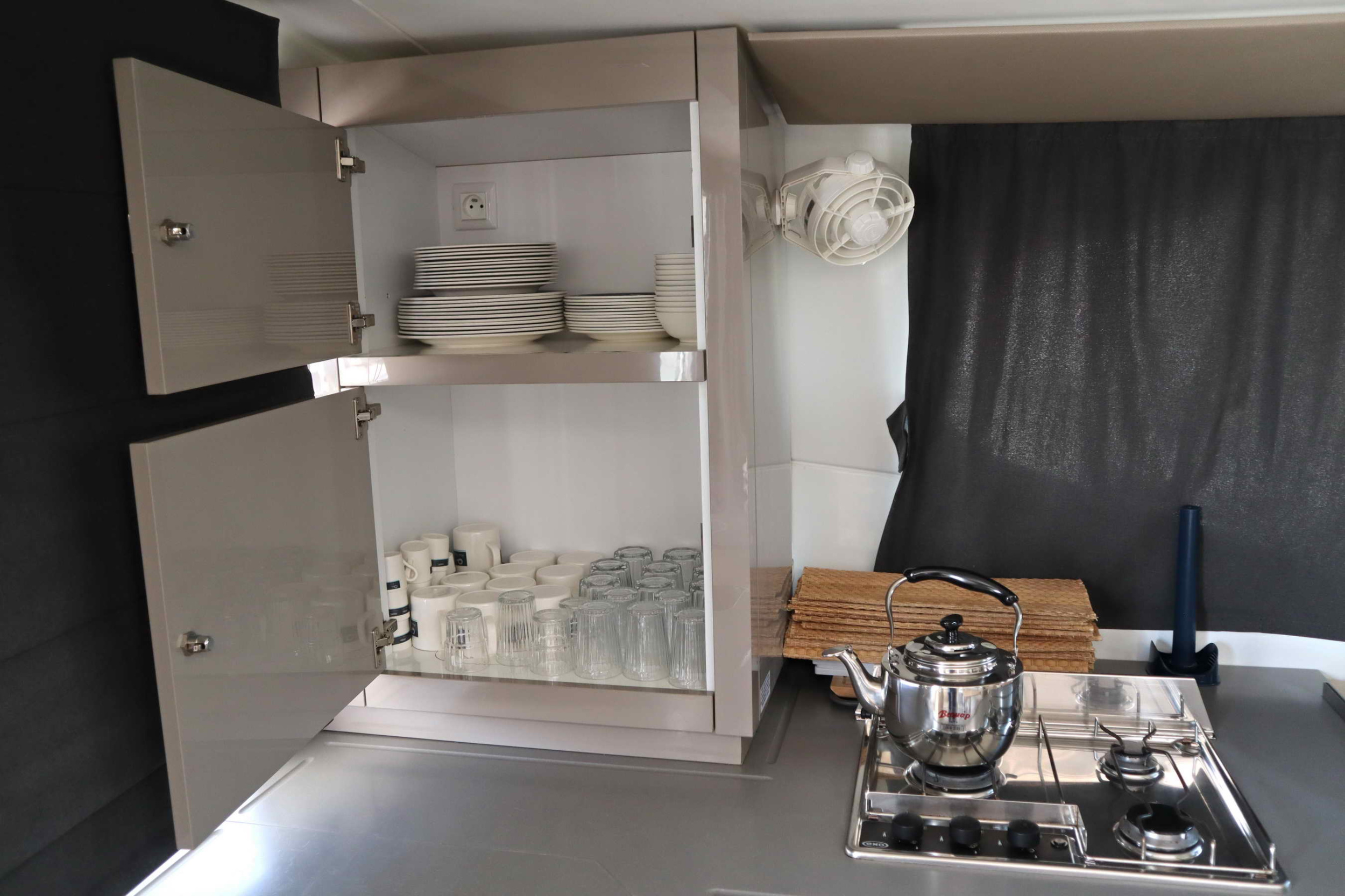 Photo #13 - Fountaine Pajot Lucia 40 - 4 cab. (ECONOMY) en Lefkada - 34941