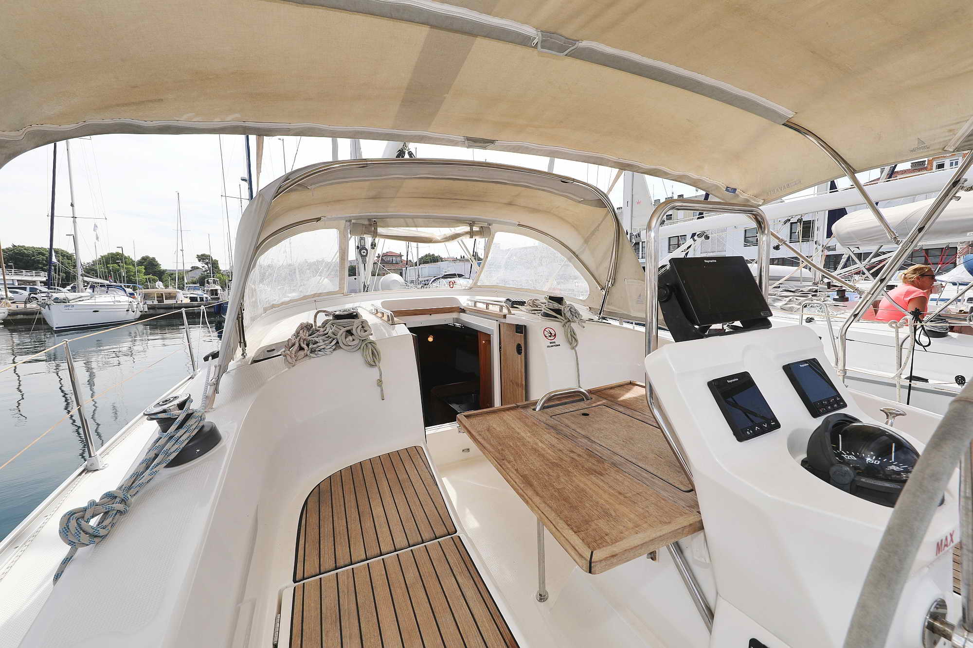 Photo #7 - Bavaria Cruiser 36 (ECONOMY) in Zadar - 34946
