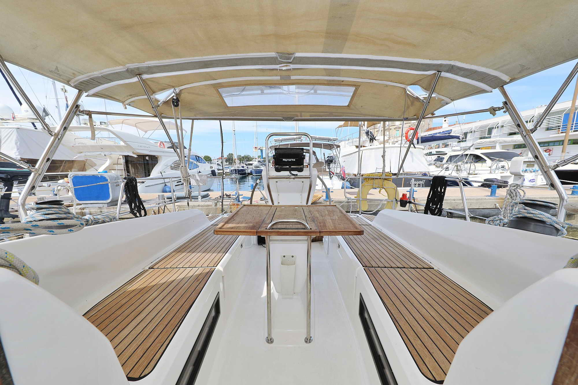 Photo #8 - Bavaria Cruiser 36 (ECONOMY) in Zadar - 34946