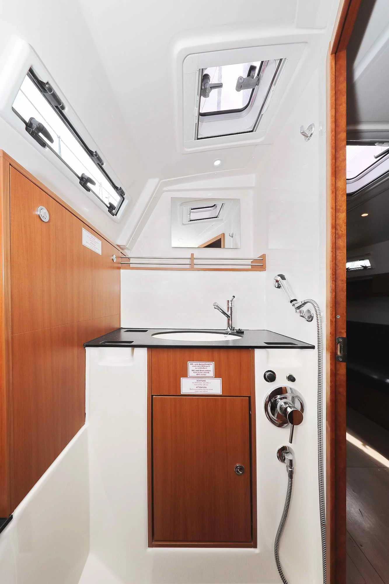 Bavaria Cruiser 36 (ECONOMY)  - 20