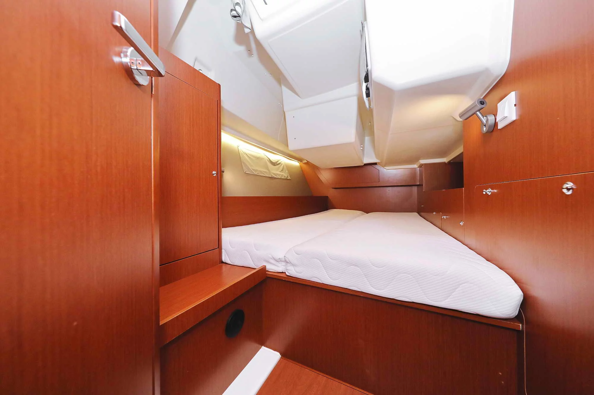 Oceanis 41.1 (ECONOMY)  - 20