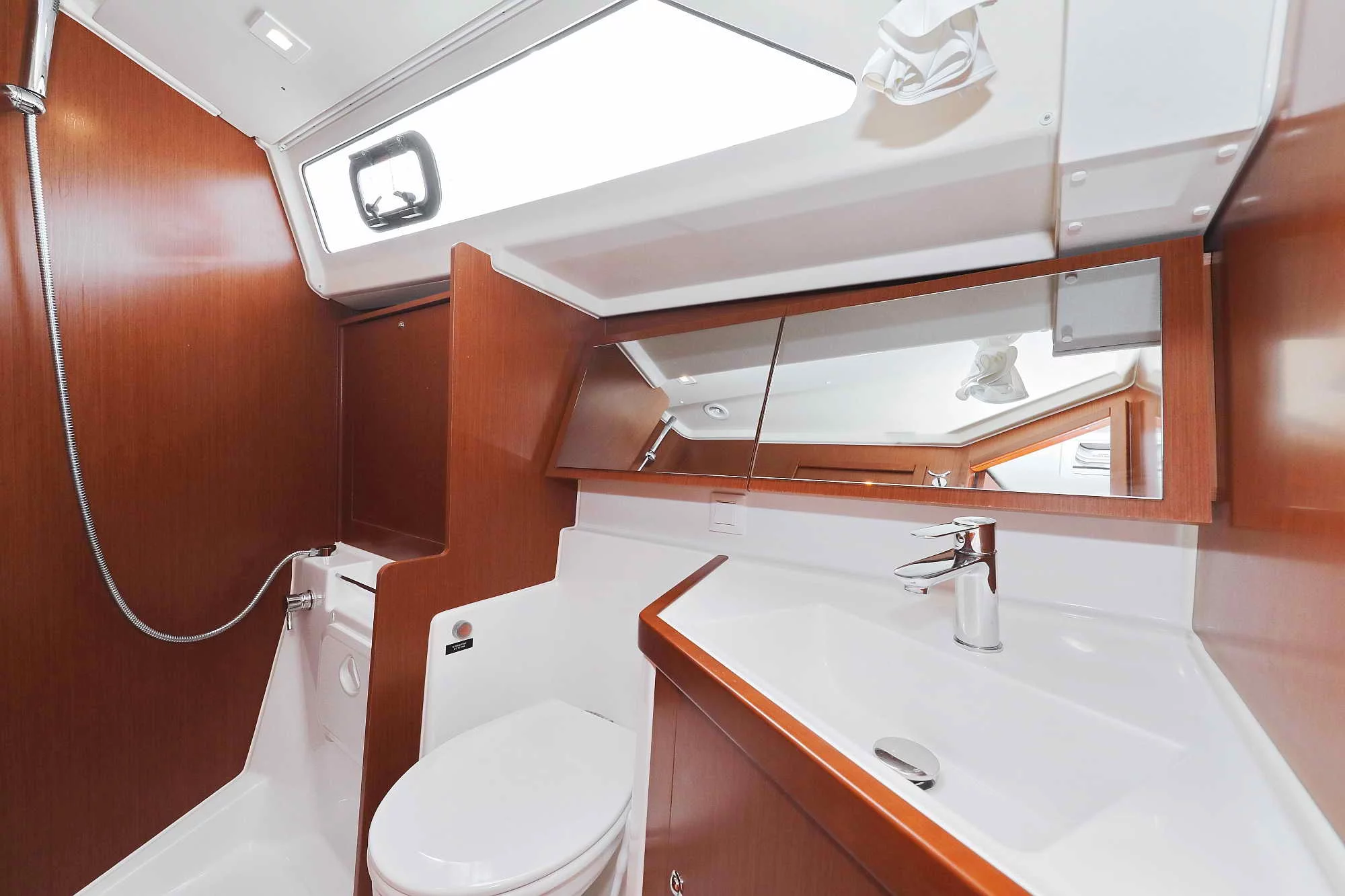 Oceanis 41.1 (ECONOMY)  - 21
