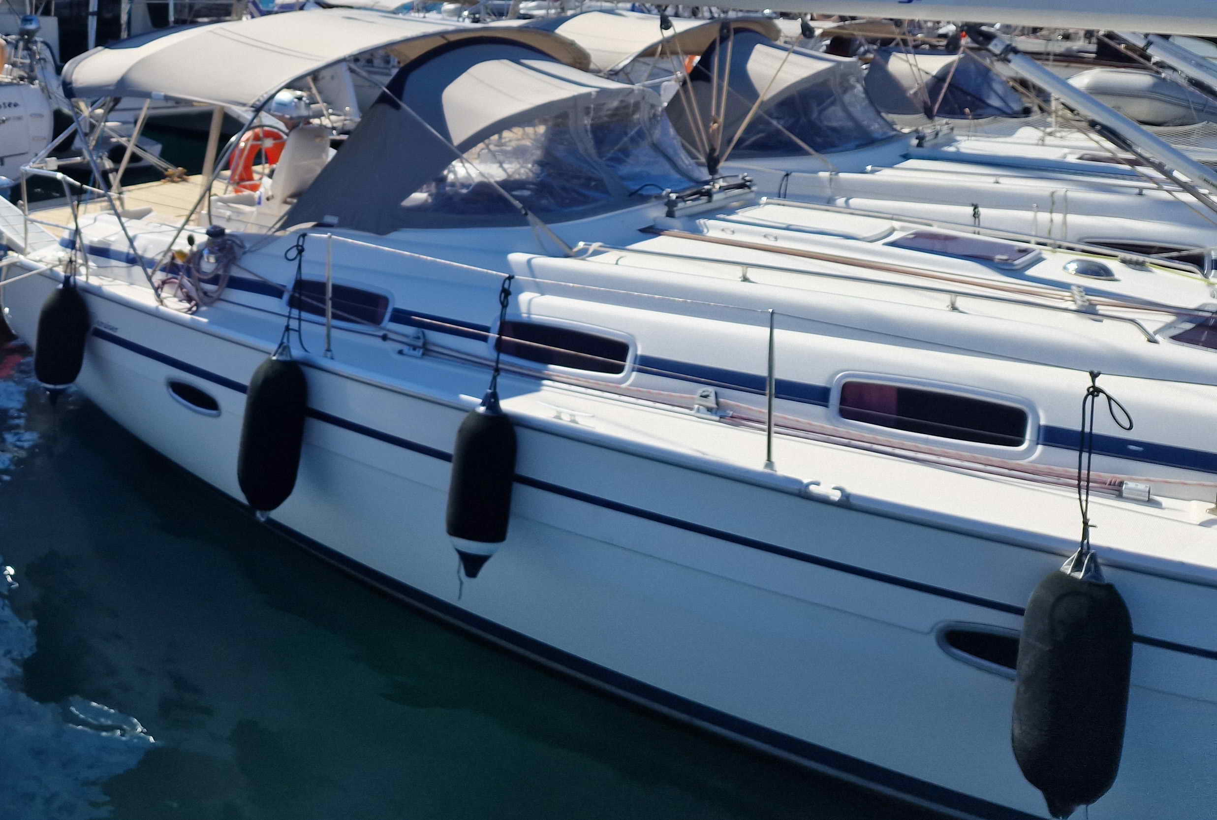 Photo #4 - Bavaria 39 Cruiser (ECONOMY) in Skiathos - 34984