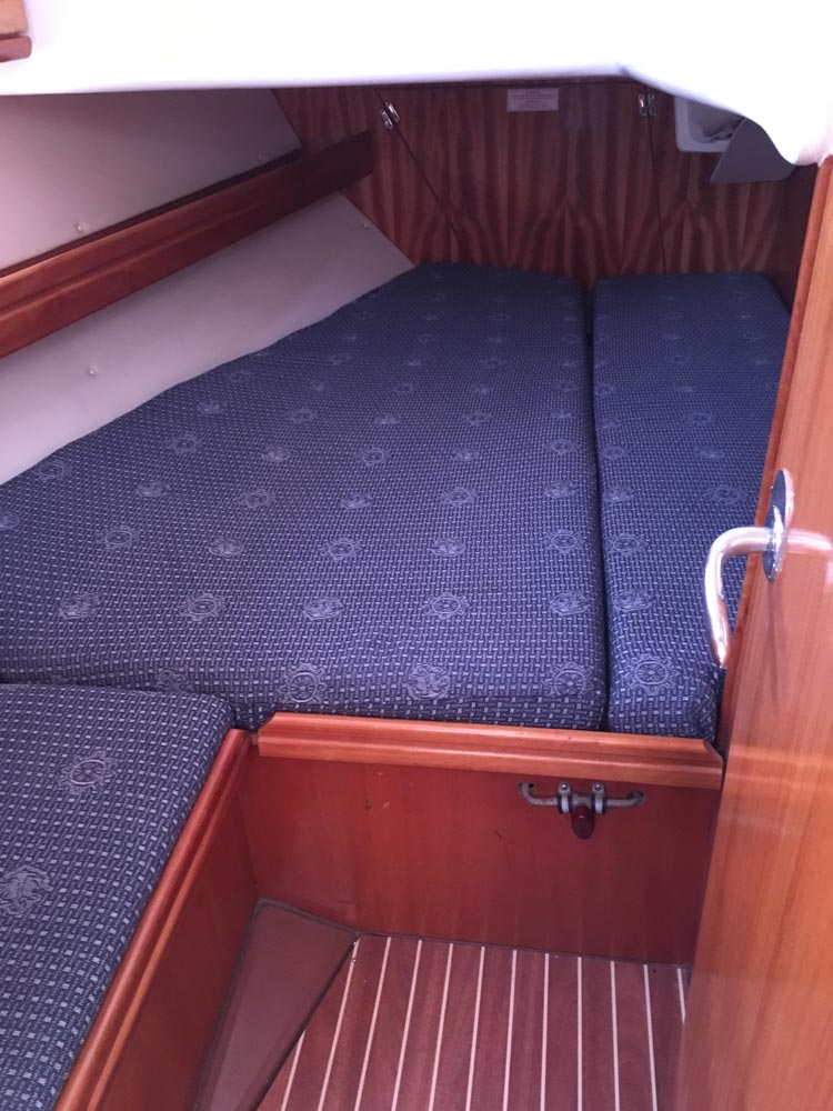 Photo #12 - Bavaria 39 Cruiser (ECONOMY) in Skiathos - 34984