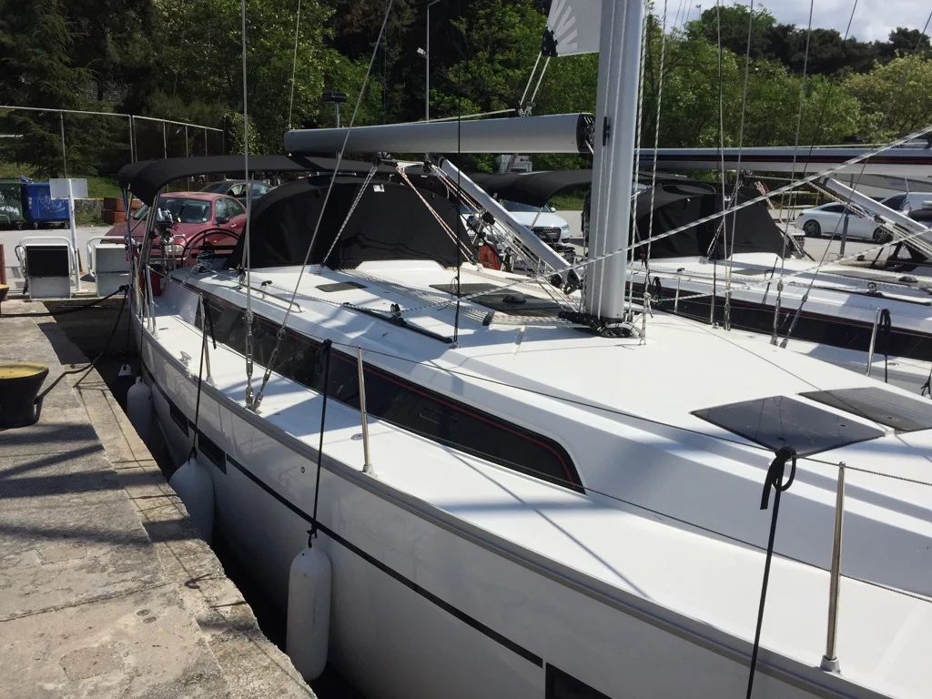 Bavaria Cruiser 46 - 4 cab. (CLASS)  - 4