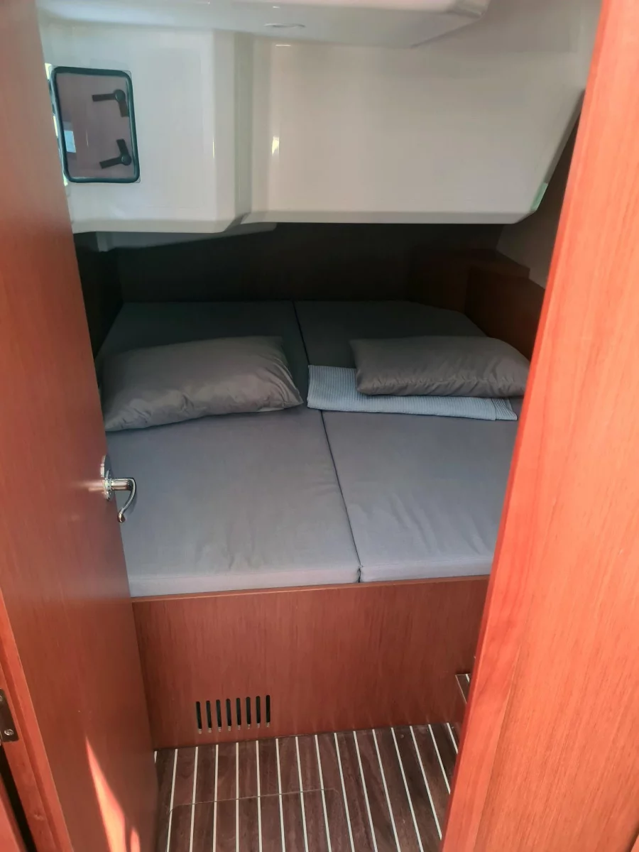 Bavaria C42 (CLASS)  - 8