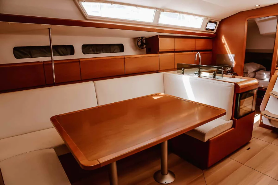 Sun Odyssey 449 (ECONOMY)  - 4