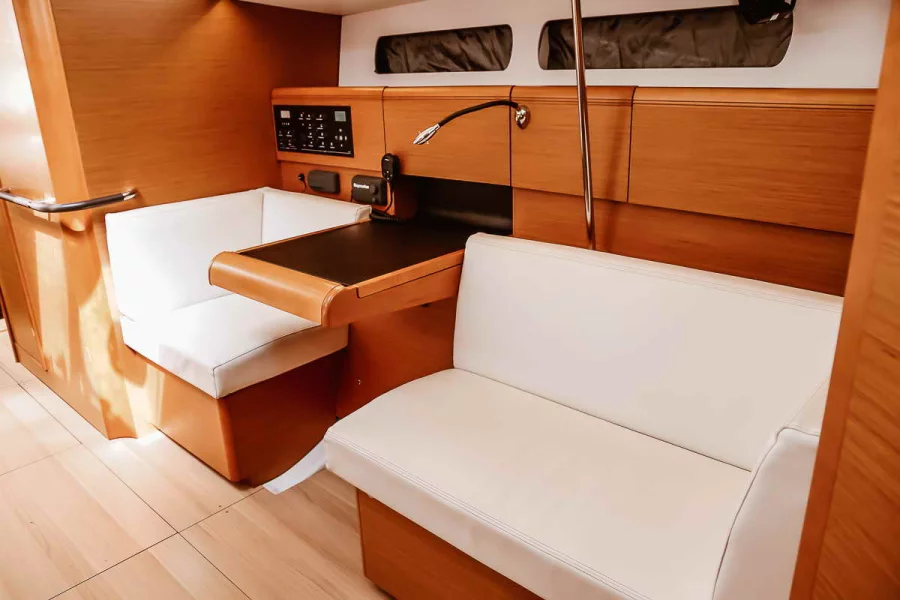 Sun Odyssey 449 (ECONOMY)  - 5