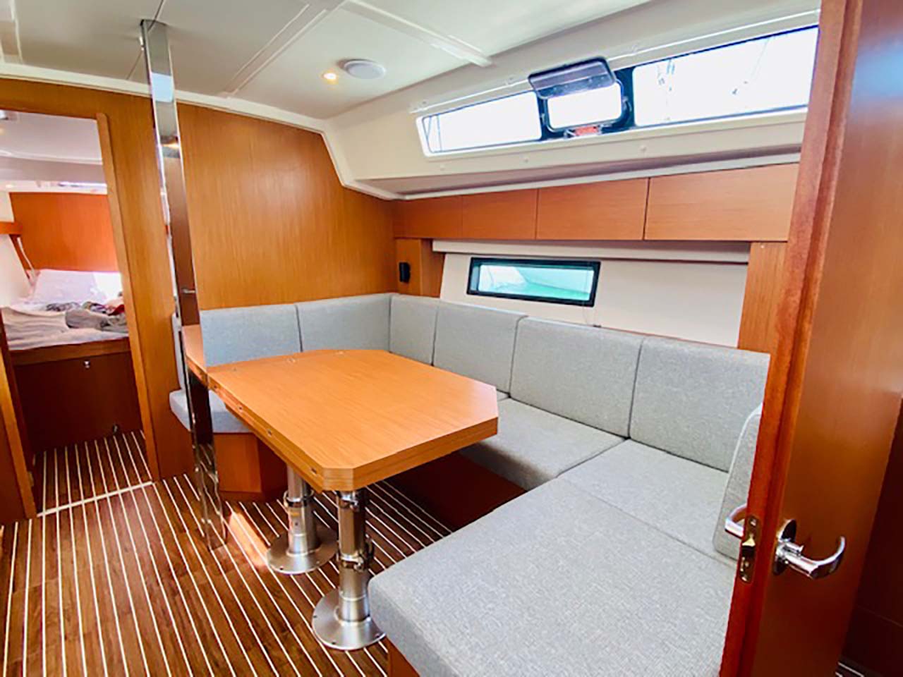 Photo #4 - Bavaria C42 (PRESTIGE) en Punta Ala - 35021