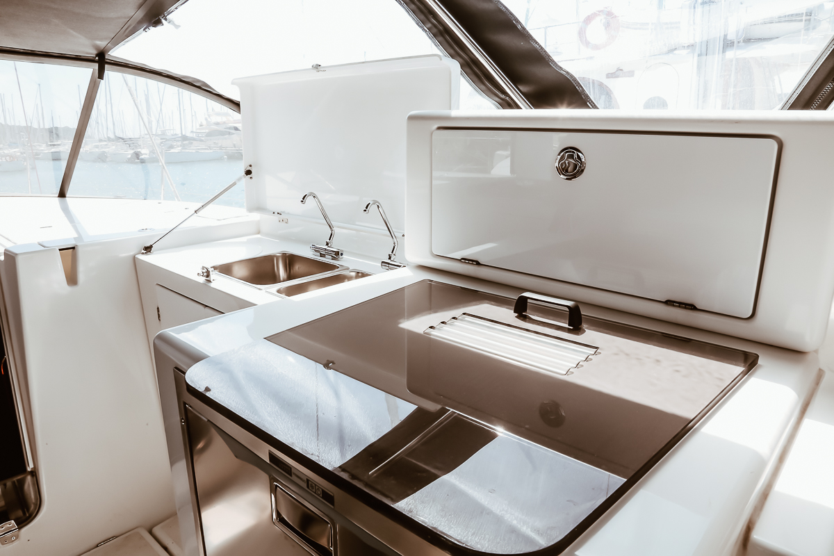 Photo #4 - Sun Loft 47 - 6 + 1 cab. (CLASS) in Punta Ala - 35025