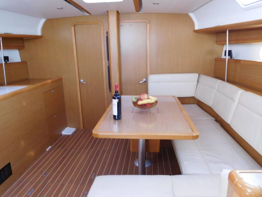 Sun Odyssey 44i (ECONOMY)  - 3