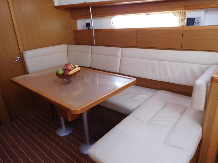 Photo #5 - Sun Odyssey 44i (ECONOMY) in Atene - 35032