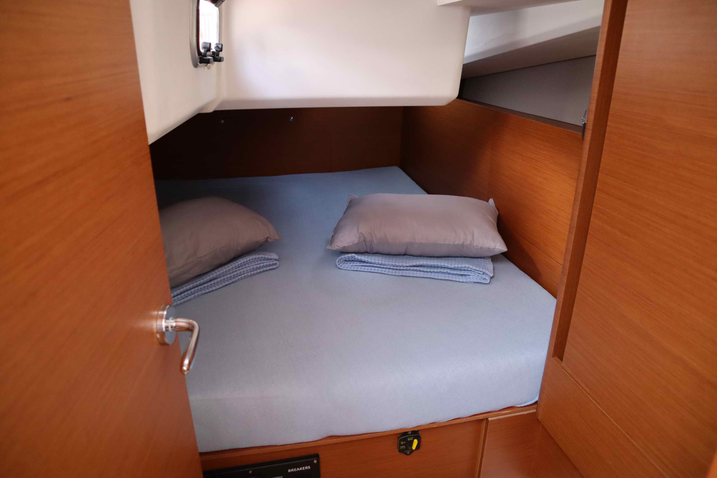 Photo #9 - Sun Odyssey 440 (CLASS) en Lefkada - 35037