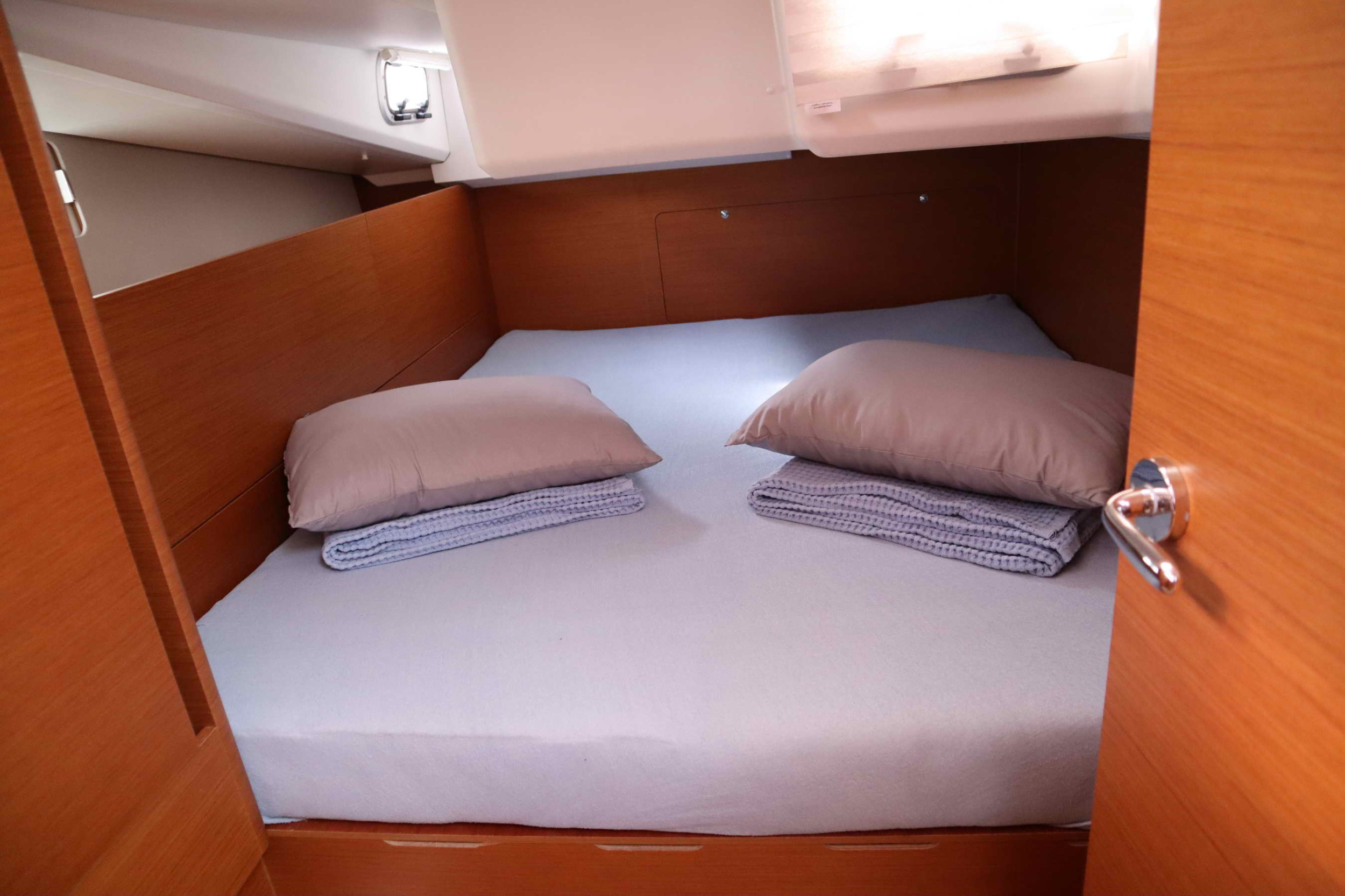 Photo #12 - Sun Odyssey 440 (CLASS) en Lefkada - 35037