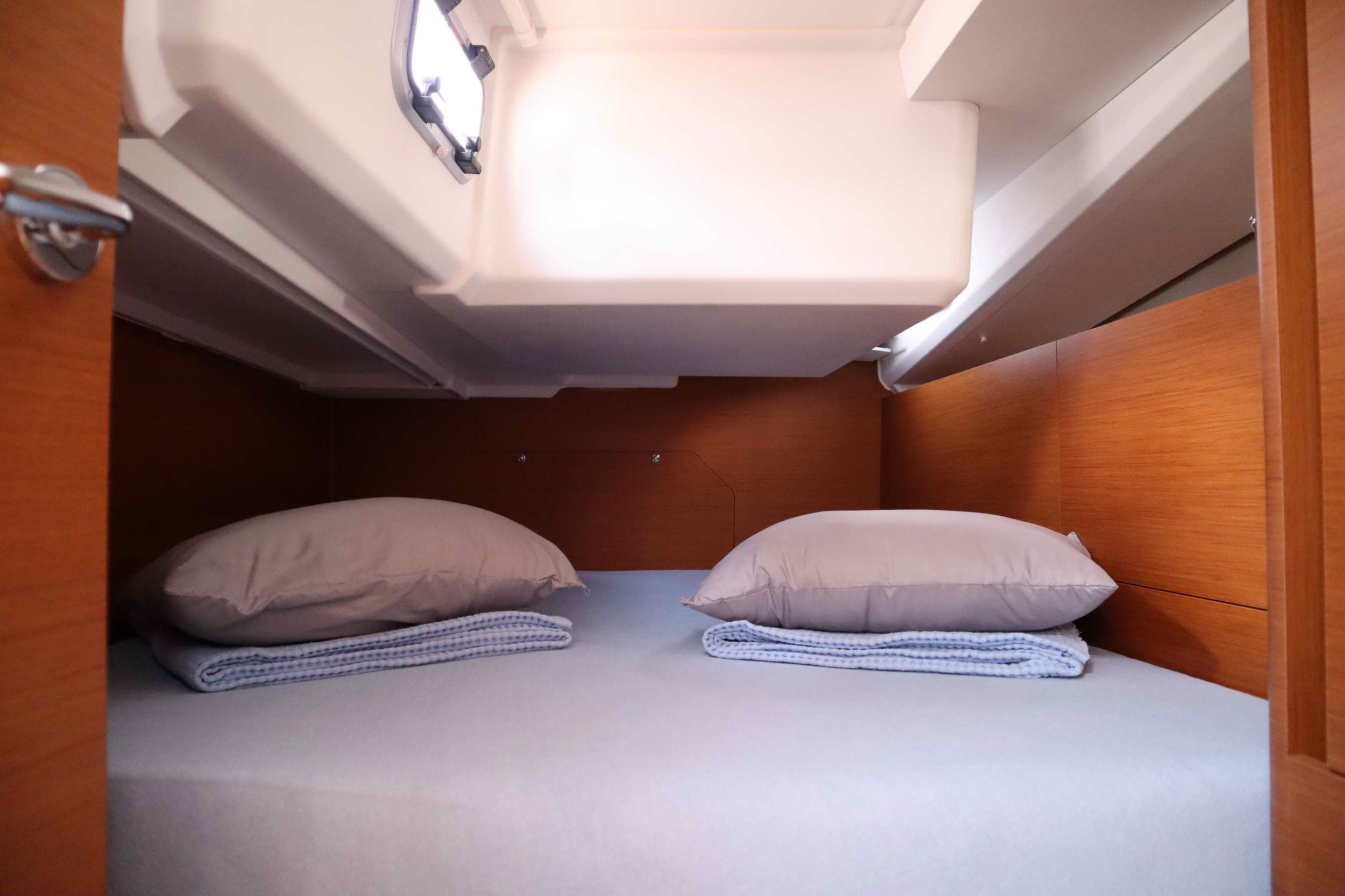 Photo #13 - Sun Odyssey 440 (CLASS) en Lefkada - 35037