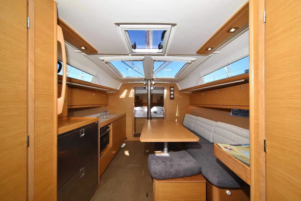 Dufour 382 GL (ECONOMY)  - 13