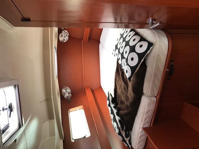 Photo #9 - Oceanis 41.1 (ECONOMY) in Propriano - 35044