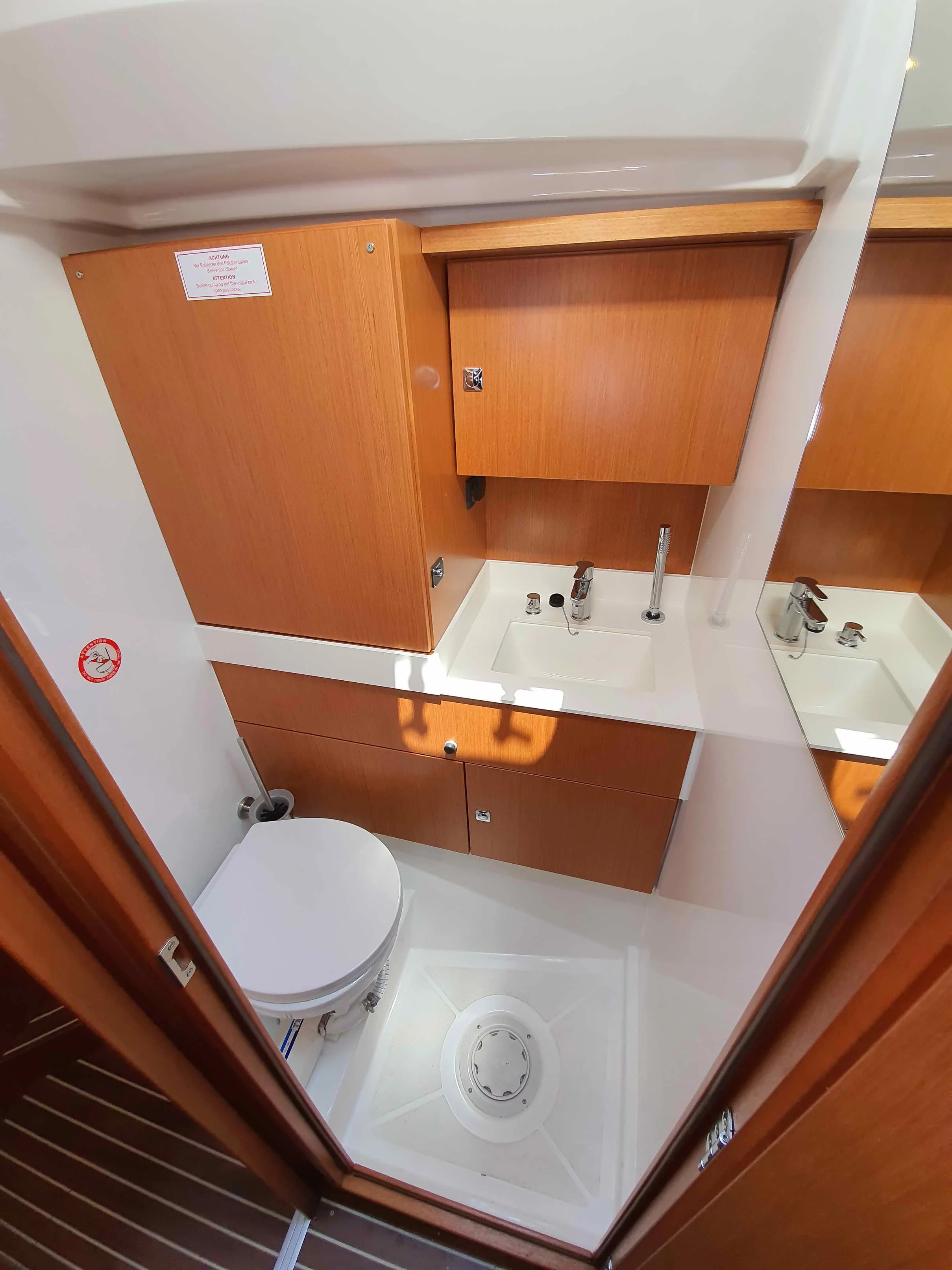 Bavaria C45 Holiday (CLASS)  - 11
