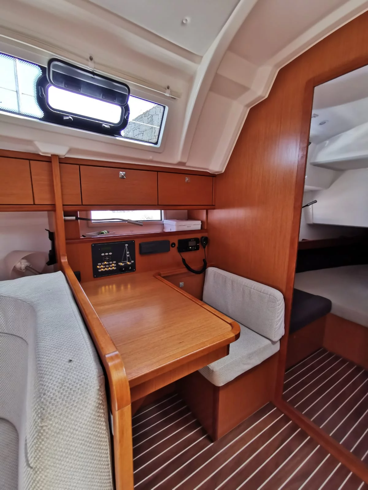 Bavaria Cruiser 37 - 3 cab. (ECONOMY)  - 2