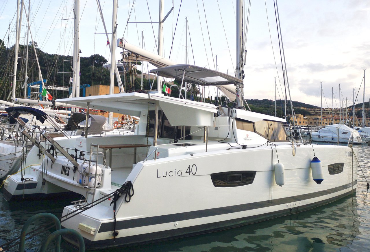 Photo #4 - Fountaine Pajot Lucia 40 - 4 cab. (ECONOMY) in Portisco - 35062